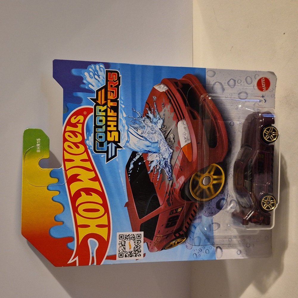 D1Hot Wheels  Nissan Skyline GT-R R32 color shifters shipping protector